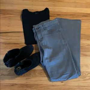 Grey GAP low rise jeans - 28 x 30 curvy